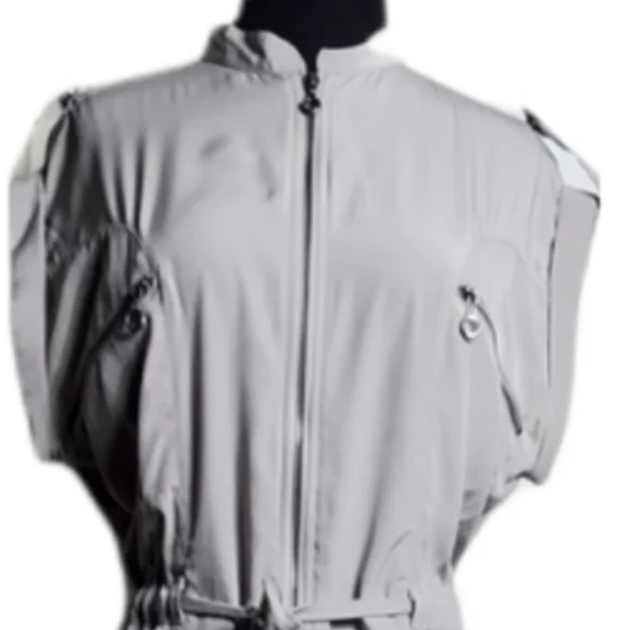 H&M cream zip up sleeveless cargo dress size 8 - Picture 3 of 7